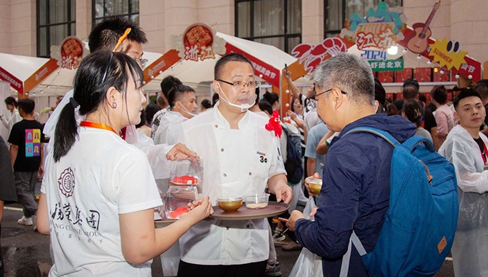 以食為媒，淮揚(yáng)菜品鑒堂受邀參展“北京國(guó)際美食薈”